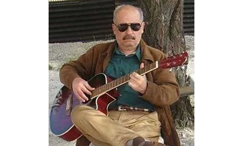 İLHAN ERTEN  (BAS GİTAR)